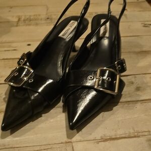 Steve Madden Shiny Black Pointed Slingback Heels